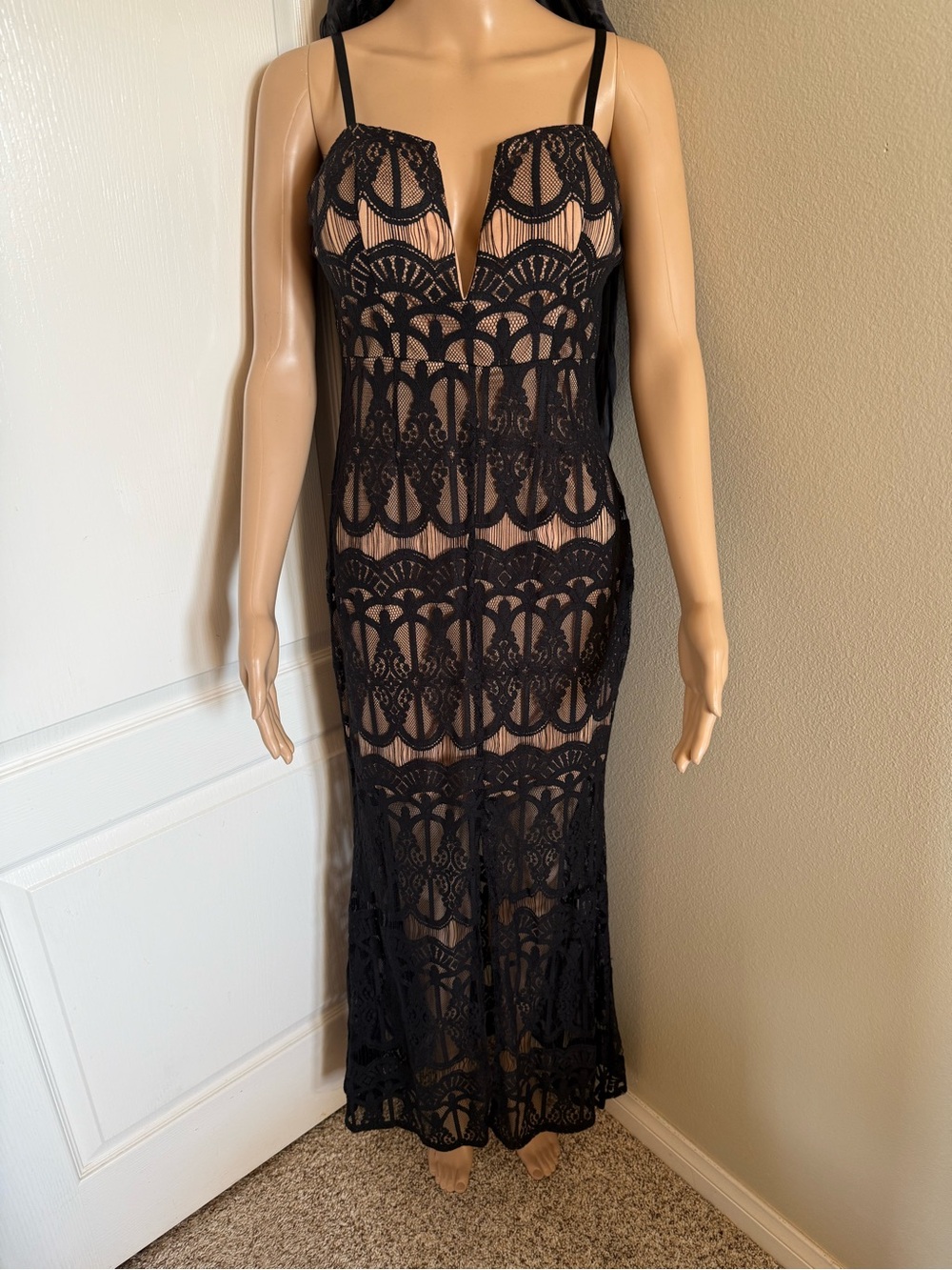 VENUS Black Lace Maxi Chemise with Nude Lining